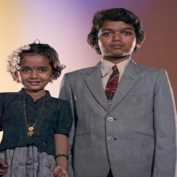 बहन विद्या के साथ